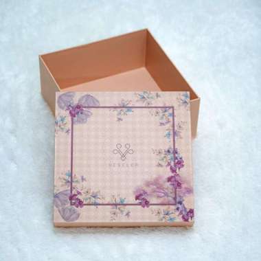 Box Exclusive Packaging Tambahan