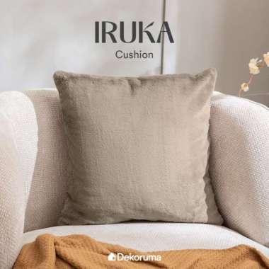 Dekoruma IRUKA Faux Fur Cushion / Bantal Bulu Sofa 45x45 cm Cokelat