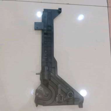 breket tabung radiator bmw e46 / sparepart bmw