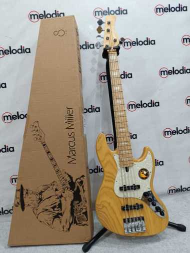 Sire V7 Swamp Ash Reissue 5 NTS Natural Satin, Bass 5 Senar