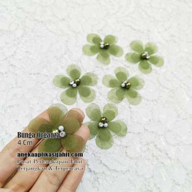 6 BIJI BUNGA ORGANZA 3D BERLIAN CANGKANG 4 CM CREAM