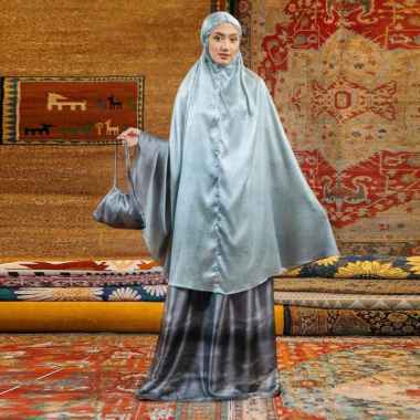 Lozy Hijab - Amira Prayer Set (Mukena Set Pattern Bahan Silk) Ash Green
