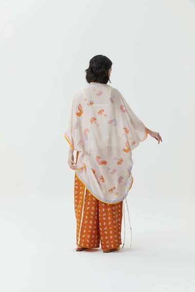 Sejauh Mata Memandang Outer Ayam Ceria