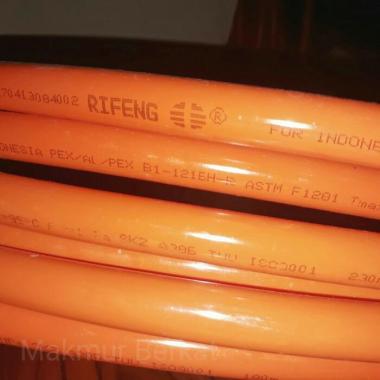 Pipa Rifeng air panas 1216 1/2 inch (ori)