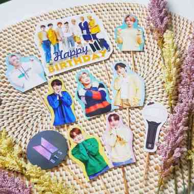 satu set cake topper hiasan kue ulang tahun karakter BTS