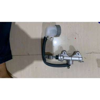 master rem belakang jupiter mx