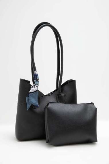 Berrybenka - Tas Wanita Totebag Tekka Feby Tote Bag Black