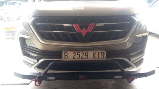 TANDUK TOWING DEPAN WULING ALMAZ