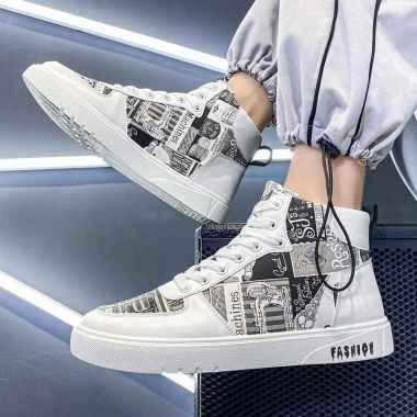 Sepatu SEWINGHT Sepatu Gaya Pria Keren Kekinian Import Model Ankle Boot 41 Hitam