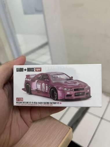 Mini GT Kaido House Skyline R34 Kaido Racing Factory V1 No 128