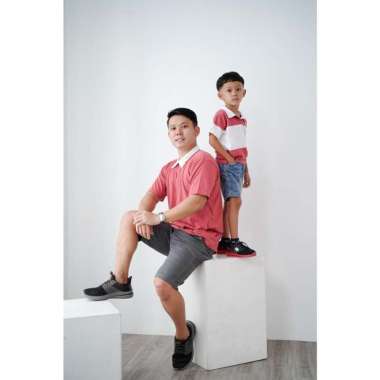 KAOS MEN RUGBY SHIRT L-XL BLUSH RED