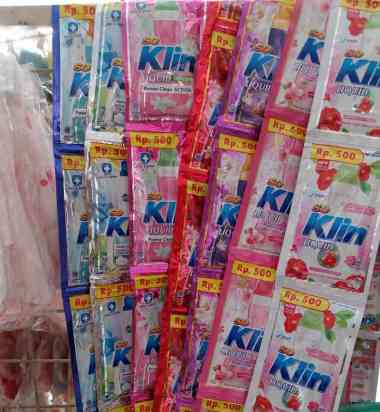 Haaniyyakoe - Jual Soklin Liquid renceng detergen cair 12sachet - Pasti Hemat & Berkah Sakura