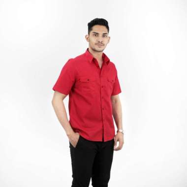 RICARDO kemeja pria polos merah saku 2 lengan pendek katun 32461 3L