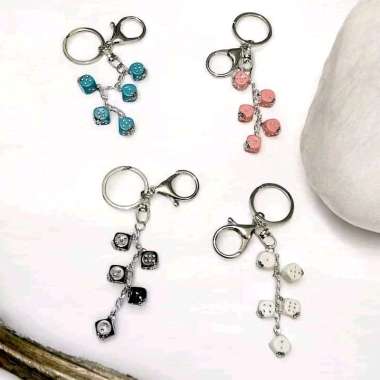 Gantungan Kunci Dadu Untai Panjang Keychain Tas Charm Dice Kaitan Bag Charm Hiasan Handmade Fashion