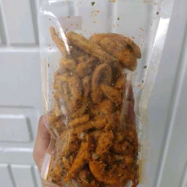 Cemilan basreng pedas