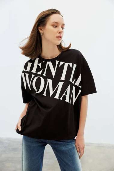 GW BLACK OVERSIZE T-SHIRT
