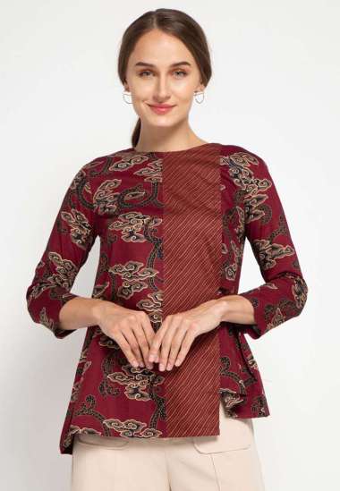 Arjuna Weda Blouse Batik Mega Mendung 18277020 - Merah L