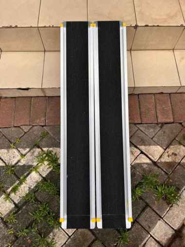 MAS Telescopic Wheelchair Ramp - Jalur Landai Kursi Roda