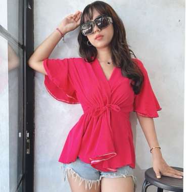 Lana Blouse Airflow | Blouse Wanita Lana Pendek Fushia
