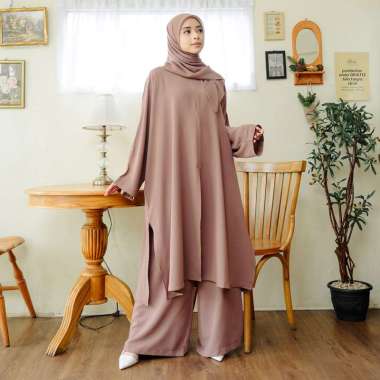 Lozy Hijab - Hanifa Tunik Set (One Set Tunik Pants Melayu) Brown