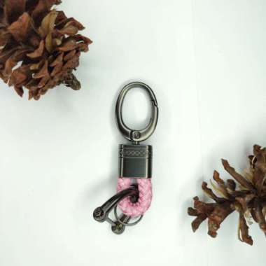 Gantungan Kunci Braided Kepang / Carabiner Besi Kulit / Pengait Remote Hitam
