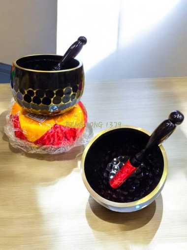 Singing Bowl Tibetan Hitam 5 Inch