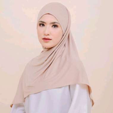 PUSSAT Amara Hijab Segi Empat Instan Tali Jersey Premium Jilbab Segi Empat Instan Kerudung Segi Empa
