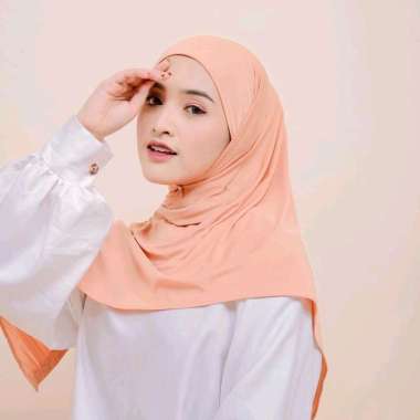 PUSSAT Amara Hijab Segi Empat Instan Tali Jersey Premium Jilbab Segi Empat Instan Kerudung Segi Empa