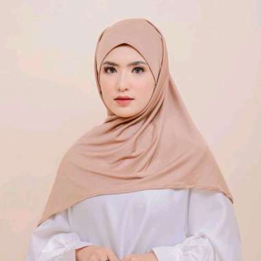 PUSSAT Amara Hijab Segi Empat Instan Tali Jersey Premium Jilbab Segi Empat Instan Kerudung Segi Empa