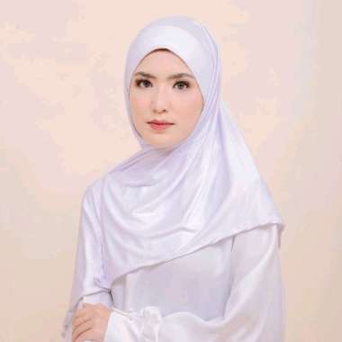 PUSSAT Amara Hijab Segi Empat Instan Tali Jersey Premium Jilbab Segi Empat Instan Kerudung Segi Empa