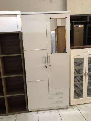 LEMARI PAKAIAN 8112 ALD