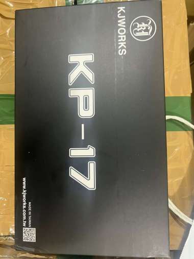 MAINAN REPLIKA / MAINAN MENYERUPAI G17 KJW KP17