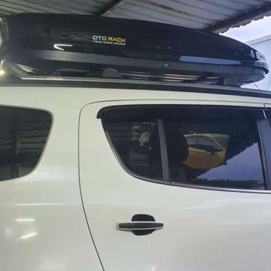 Paket Roof Box / Roofbox Otorack Premium + Cross Bar Trailblazer Box Premium