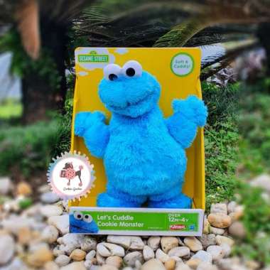 Sesame Street Let's Cuddle Cookie Monster Plush Doll