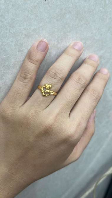 Cincin Model Etnik Bunga Stylish Koleksi Josean Elegant Emas Asli