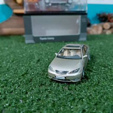 Diecast Miniatur Toyota Camry skala 1:64