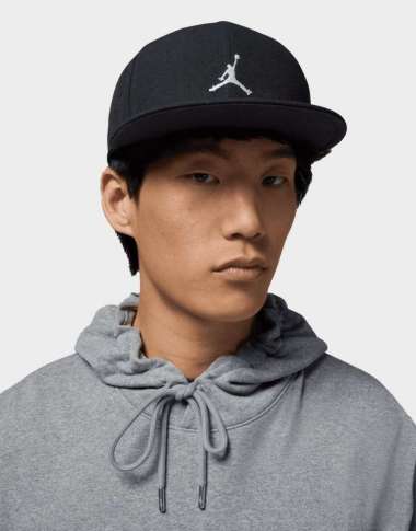 harga topi nike air jordan