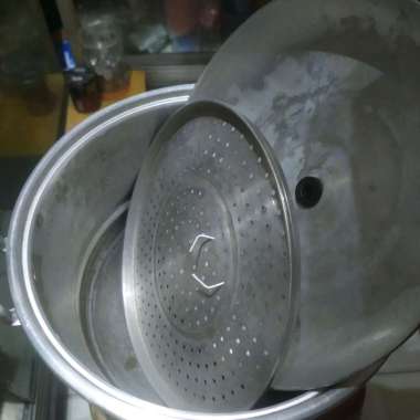 Dandang Kukusan buat memasak Nasi dan mengkukus bahan olahan kue kue basah