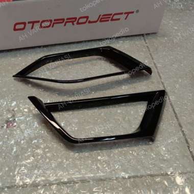 Panel Side Vent Kisi Kisi Ac RL Yaris Cross piano Black Otoproject Multivariasi Multicolor