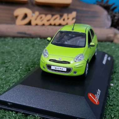Diecast Miniatur Nissan March skala 1:43