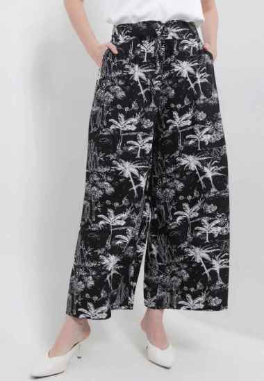 Arjuna Weda Celana Panjang Kulot Motif Pohon Kelapa 06200064 - Hitam 3L