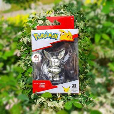 Pokemon 25th Anniversary Silver Eeve Battle Figure