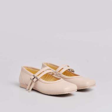 Adorableprojects - Zeina Flat Shoes Ivory - Sepatu Wanita 39