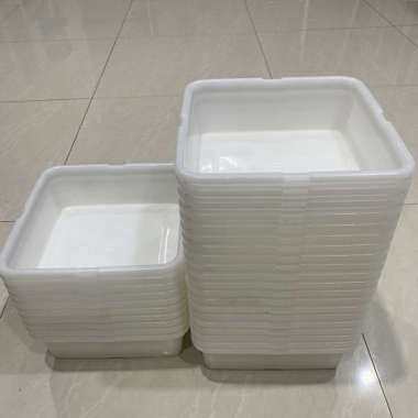 BOX KOTAK PLASTIK TEBAL UK 25x25x8cm / 3 liter