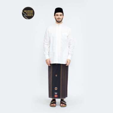 Sarung BHS Excellent Gold Motif E52 SCA Hitam Orange 02