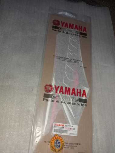 EMBLEM / STICKER / STRIPING TANGKI KANAN /KIRI YAMAHA RX KING ORIGINAL YGP 3KA 3KA-F4244-B0