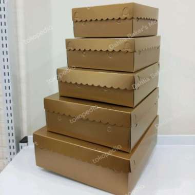 Fuji Box Kue Gold Mika / Kotak Kue Emas Berbagai Macam Ukuran 20x20x7.5