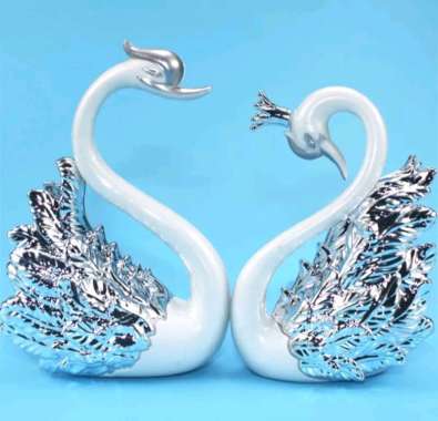 IMPORT PREMIUM QUALITY Pajangan Dashboard Mobil Motif Angsa Anti Slip Bulu Pajangan Swan CP ANGSA PT