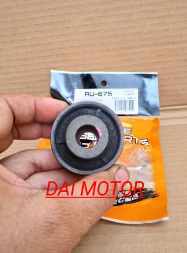 Bushing kecil link lower arm Sayap Nissan Elgrand E52 original Masuma