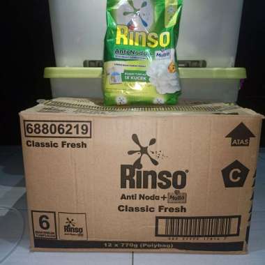Promo Harga Rinso Anti Noda Deterjen Bubuk + Molto Classic Fresh 770 gr - Blibli